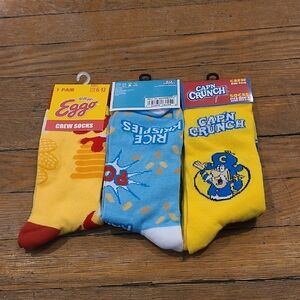 NWT Lot Of 3  Breakfast Foods Novelty Socks Eggos Cap'n Crunch Rice Krispies